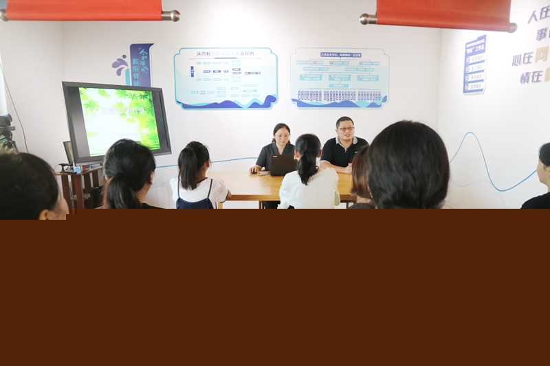 法治講堂.jpg