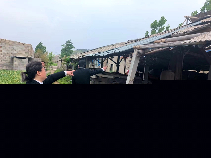 現(xiàn)場勘查.jpg